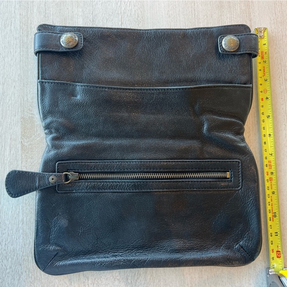 Marc Jacobs 100% Leather Clutch in Black - Picture 14 of 16